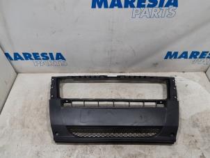 Gebrauchte Stoßstangenteil Mitte vorne Peugeot Boxer (U9) 2.2 HDi 110 Euro 5 Preis € 90,75 Mit Mehrwertsteuer angeboten von Maresia Parts