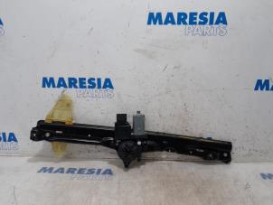 Used Window mechanism 2-door, front left Citroen Jumpy 2.0 Blue HDI 120 Price € 152,46 Inclusive VAT offered by Maresia Parts