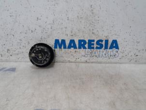 Usagé Interrupteur de position boîte de vitesse automatique Opel Vivaro 2.0 CDTI 122 Prix € 42,35 Prix TTC proposé par Maresia Parts