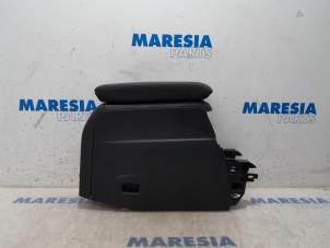 Used Middle console DS Automobiles DS 3/DS 3 Crossback 1.2 12V PureTech 130 Price € 190,58 Inclusive VAT offered by Maresia Parts