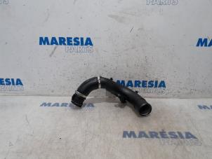 Used Turbo hose Renault Clio IV (5R) 0.9 Energy TCE 90 12V Price € 30,00 Margin scheme offered by Maresia Parts