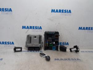 Usagé Ordinateur gestion moteur Citroen C4 Grand Picasso (3A) 1.6 BlueHDI 115 Prix € 525,00 Règlement à la marge proposé par Maresia Parts