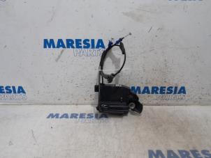 Used Door lock mechanism 4-door, front left Citroen C4 Grand Picasso (3A) 1.6 BlueHDI 115 Price € 40,00 Margin scheme offered by Maresia Parts