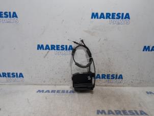Used Rear door mechanism 4-door, right Citroen C4 Grand Picasso (3A) 1.6 BlueHDI 115 Price € 40,00 Margin scheme offered by Maresia Parts