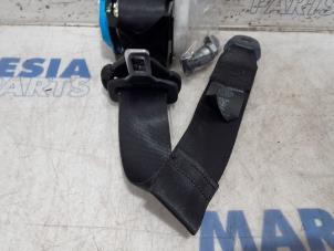 Usados Cinturón de seguridad derecha detrás Citroen C4 Grand Picasso (3A) 1.6 BlueHDI 115 Precio € 39,99 Norma de margen ofrecido por Maresia Parts