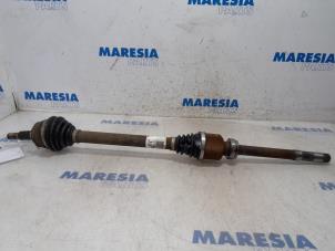 Used Front drive shaft, right Citroen C4 Grand Picasso (3A) 1.6 BlueHDI 115 Price € 105,00 Margin scheme offered by Maresia Parts