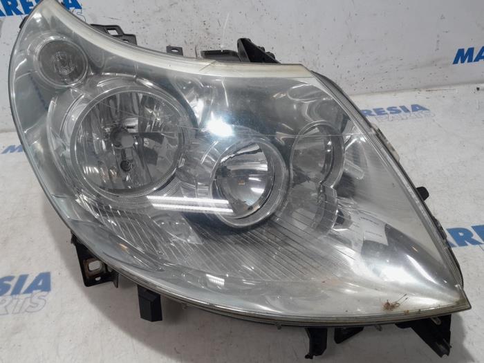 Peugeot Boxer Headlights, right stock | ProxyParts.com