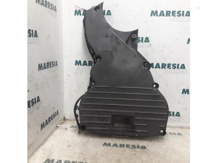 Usagé Couvercle de distribution Lancia Delta (836) 1.6 16V HPE Prix € 15,00 Règlement à la marge proposé par Maresia Parts