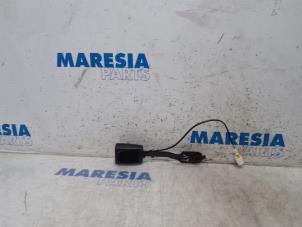 Usagé Insertion ceinture de sécurité avant gauche Citroen C3 (SC) 1.6 HDi 92 Prix € 15,00 Règlement à la marge proposé par Maresia Parts