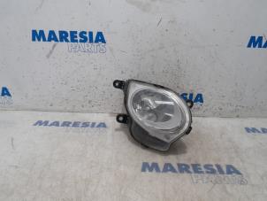 Used Daytime running light, right Fiat 500 (312) 1.4 16V Price € 25,00 Margin scheme offered by Maresia Parts