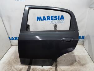 Used Rear door 4-door, left Fiat Punto III (199) 0.9 TwinAir Turbo 100 Price € 129,95 Margin scheme offered by Maresia Parts