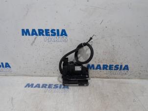 Gebrauchte Türschlossmechanik 2-türig rechts Peugeot Boxer (U9) 2.2 HDi 110 Euro 5 Preis € 42,35 Mit Mehrwertsteuer angeboten von Maresia Parts