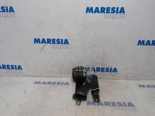 Used Rear seatbelt, right Peugeot Boxer (U9) 2.2 HDi 110 Euro 5 Price € 42,35 Inclusive VAT offered by Maresia Parts