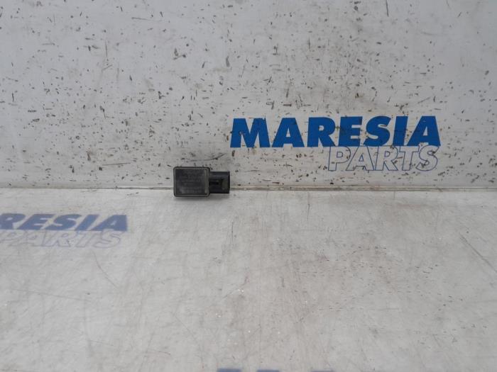 Begagnade MAP-sensor (insugsrör) Peugeot Boxer (U9) 2.2 HDi 110 Euro 5 Pris € 30,25 Inklusive moms erbjuds av Maresia Parts