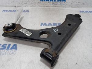 Used Front lower wishbone, right Fiat Punto III (199) 0.9 TwinAir Turbo 100 Price € 75,00 Margin scheme offered by Maresia Parts