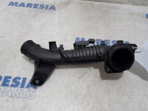 Used Air intake hose Fiat Punto III (199) 0.9 TwinAir Turbo 100 Price € 25,00 Margin scheme offered by Maresia Parts