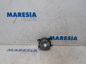 Used Fog light, front left Renault Megane III Coupe (DZ) 1.4 16V TCe 130 Price € 10,00 Margin scheme offered by Maresia Parts