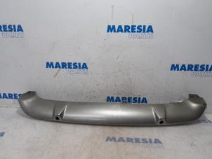 Used Rear bumper component, central Renault Megane III Coupe (DZ) 1.4 16V TCe 130 Price € 50,00 Margin scheme offered by Maresia Parts