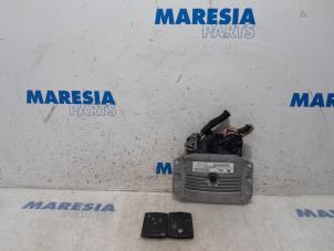 Used Engine management computer Renault Megane III Coupe (DZ) 1.4 16V TCe 130 Price € 157,50 Margin scheme offered by Maresia Parts