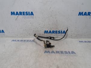 Used Battery sensor Peugeot 308 SW (L4/L9/LC/LJ/LR) 1.6 BlueHDi 120 Price € 35,00 Margin scheme offered by Maresia Parts