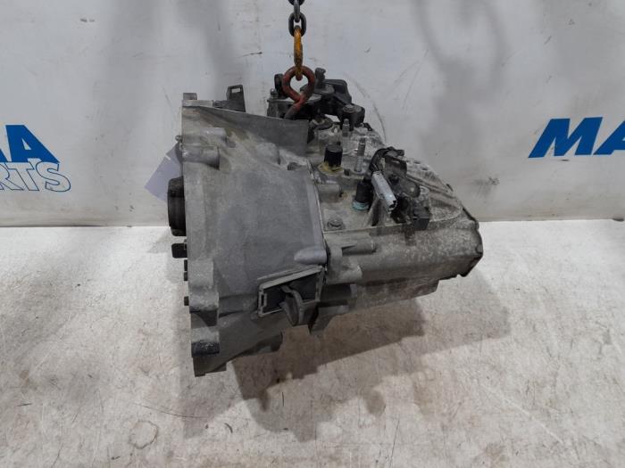 Gearbox from a Citroën C4 Grand Picasso (3A) 1.6 BlueHDI 120 2016