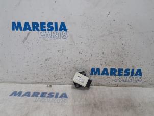 Usados Ordenadores ESP Fiat 500 (312) 1.4 16V Precio € 15,00 Norma de margen ofrecido por Maresia Parts
