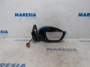 Used Wing mirror, right Peugeot 308 SW (L4/L9/LC/LJ/LR) 1.6 BlueHDi 120 Price € 75,00 Margin scheme offered by Maresia Parts