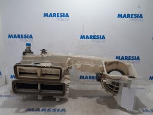 Used Heater housing Peugeot Partner Tepee (7A/B/C/D/E/F/G/J/P/S) 1.6 HDiF 90 16V Phase 1 Price € 190,58 Inclusive VAT offered by Maresia Parts