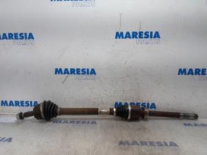 Used Front drive shaft, right Citroen C4 Grand Picasso (3A) 1.6 BlueHDI 120 Price € 105,00 Margin scheme offered by Maresia Parts