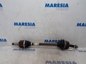 Usagé Arbre de transmission avant gauche Citroen C4 Grand Picasso (3A) 1.6 BlueHDI 120 Prix € 105,00 Règlement à la marge proposé par Maresia Parts