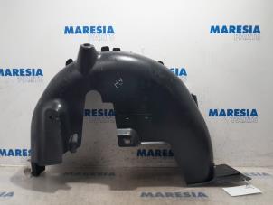 Used Wheel arch liner Peugeot 208 I (CA/CC/CK/CL) 1.2 Vti 12V PureTech 82 Price € 25,00 Margin scheme offered by Maresia Parts