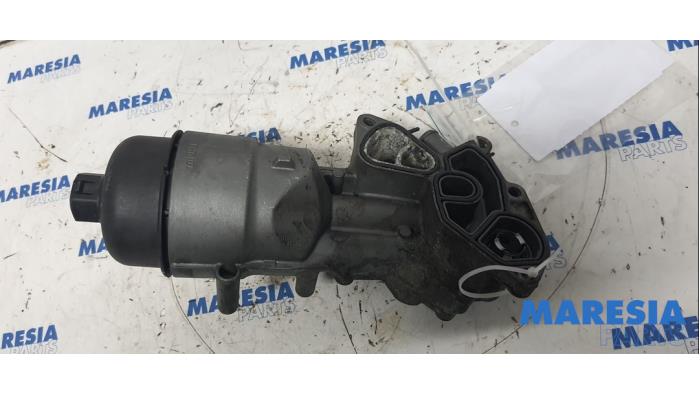 Gebrauchte Ölfilterhalter Citroen C4 Grand Picasso (3A) 1.6 BlueHDI 115 Preis € 65,00 Margenregelung angeboten von Maresia Parts