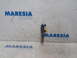 Usagé Injecteur (diesel) Citroen C4 Grand Picasso (3A) 1.6 BlueHDI 115 Prix € 50,00 Règlement à la marge proposé par Maresia Parts
