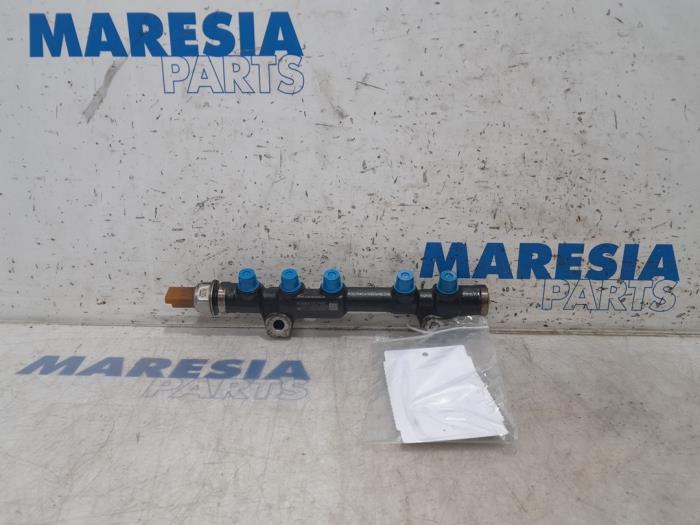 Usagé Système d'injection Citroen C4 Grand Picasso (3A) 1.6 BlueHDI 115 Prix € 35,00 Règlement à la marge proposé par Maresia Parts