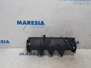 Used Rocker cover Renault Captur (2R) 1.5 Energy dCi 110 FAP Price € 30,00 Margin scheme offered by Maresia Parts
