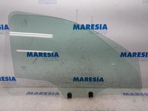 Used Door window 4-door, front right Citroen C-Elysee (DD) 1.2 Vti 82 12V Price € 50,00 Margin scheme offered by Maresia Parts