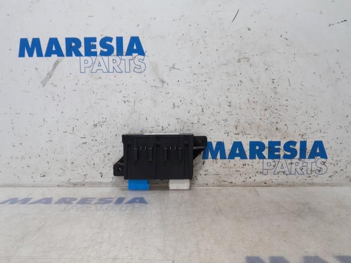 Used Body control computer Citroen C4 Grand Picasso (3A) 1.6 BlueHDI 120 Price € 49,95 Margin scheme offered by Maresia Parts
