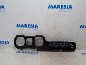 Used Dashboard part Fiat Panda (312) 0.9 TwinAir Turbo 85 Price € 60,00 Margin scheme offered by Maresia Parts