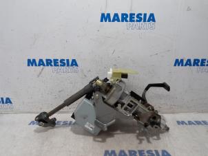 Used Steering column housing Renault Grand Scénic III (JZ) 1.6 dCi Price € 341,25 Margin scheme offered by Maresia Parts