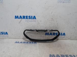 Used Dashboard part Peugeot 208 I (CA/CC/CK/CL) 1.2 Vti 12V PureTech 82 Price € 25,00 Margin scheme offered by Maresia Parts