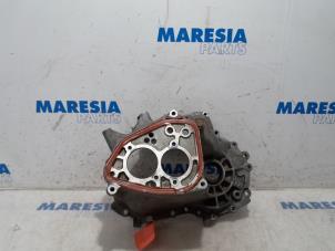 Used Gearbox casing Peugeot 207 CC (WB) 1.6 16V Price € 40,00 Margin scheme offered by Maresia Parts