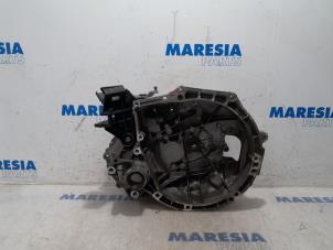 Used Gearbox casing Citroen C4 Cactus (0B/0P) 1.2 PureTech 82 12V Price € 75,00 Margin scheme offered by Maresia Parts