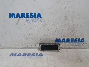 Gebrauchte Anzeige Innen Peugeot 207 CC (WB) 1.6 16V THP Preis € 25,00 Margenregelung angeboten von Maresia Parts