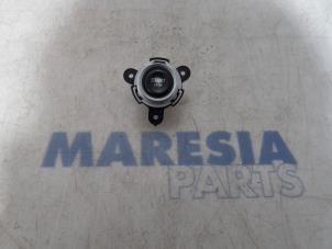 Used Start/stop switch Alfa Romeo 159 Sportwagon (939BX) 2.4 JTDm 20V Price € 20,00 Margin scheme offered by Maresia Parts