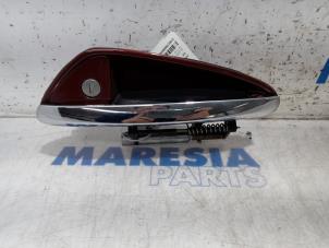 Usagé Poignée de porte avant gauche Alfa Romeo 159 Sportwagon (939BX) 2.4 JTDm 20V Prix € 35,00 Règlement à la marge proposé par Maresia Parts