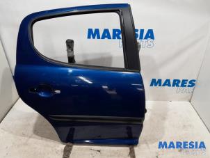 Used Rear door 4-door, right Peugeot 207/207+ (WA/WC/WM) 1.6 16V VTi Price € 100,00 Margin scheme offered by Maresia Parts