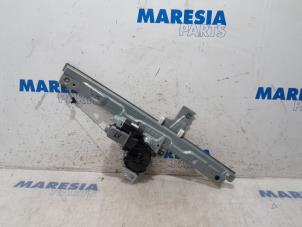 Used Window mechanism 2-door, front left Peugeot 207/207+ (WA/WC/WM) 1.4 16V VTi Price € 40,00 Margin scheme offered by Maresia Parts