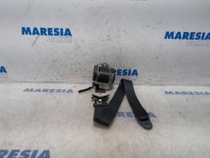 Usagé Ceinture de sécurité avant droite Peugeot 207/207+ (WA/WC/WM) 1.6 16V VTi Prix € 50,00 Règlement à la marge proposé par Maresia Parts
