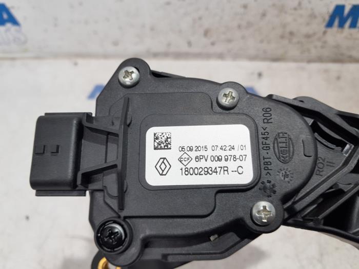 Gaspedalposition Sensor van een Renault Captur (2R) 1.2 TCE 16V EDC 2015
