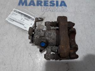Used Rear brake calliper, right Peugeot 207/207+ (WA/WC/WM) 1.6 16V VTi Price € 19,90 Margin scheme offered by Maresia Parts